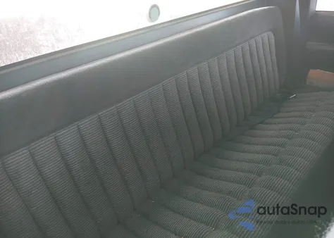 1994 Chevrolet Gmt-400 K1500 z USA, uszkodzony, nr VIN 2GCEK19K2R1282430